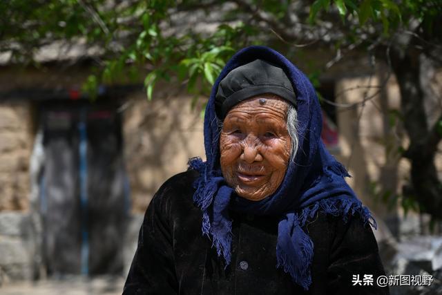 長(zhǎng)壽養(yǎng)生法_長(zhǎng)壽養(yǎng)生功老人能練嗎_長(zhǎng)壽老人的養(yǎng)生功